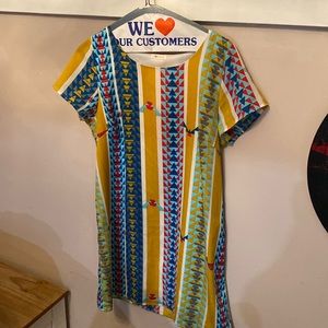 Patterned short sleeve mini dress